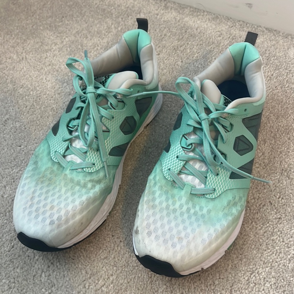 Karhu running shoes - size 9